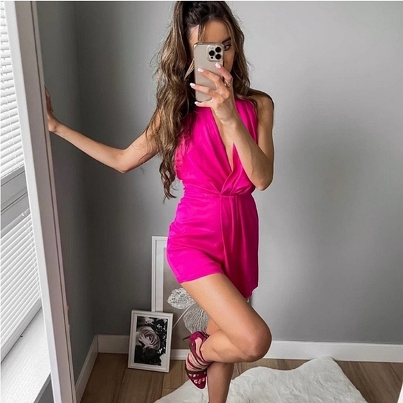ZARA SATIN EFFECT SHORT JUMPSUIT ROMPER FUCHSIA Pink size L - Picture 2 of 12